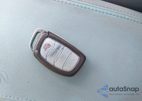 2016 Hyundai Sonata Hybrid Limited z USA, uszkodzony, nr VIN KMHE34L10GA008611